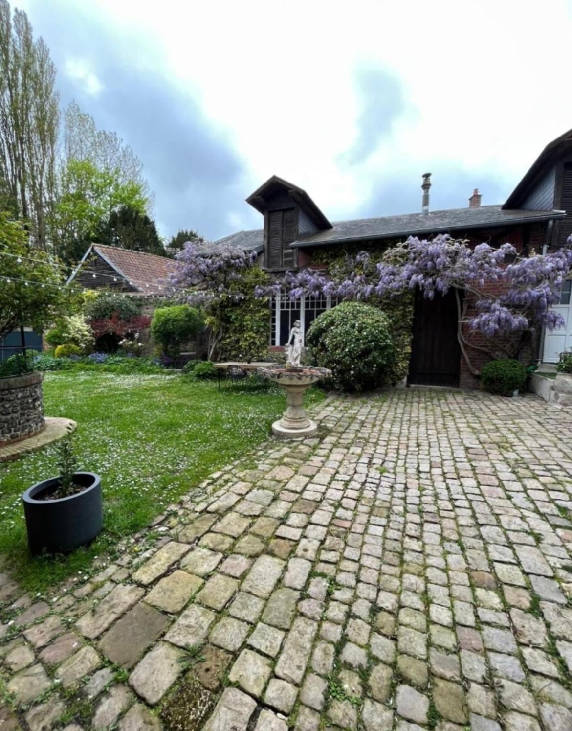 Chambre D'Hote Dans Manoir Pres Du Treport Et Mers-Les-Bains Gamaches  Exterior photo